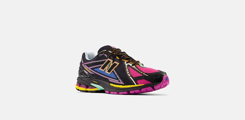 New Balance 1906 “Black/Pink” (M1906RCP)