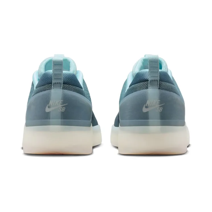 nike-zoom FQ1273-400
