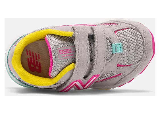 new-balance-sneaker IO888GR2