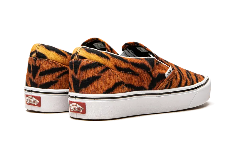 Vans Comfycush Slip-On “Tiger” (VN0A3WMD8WP)
