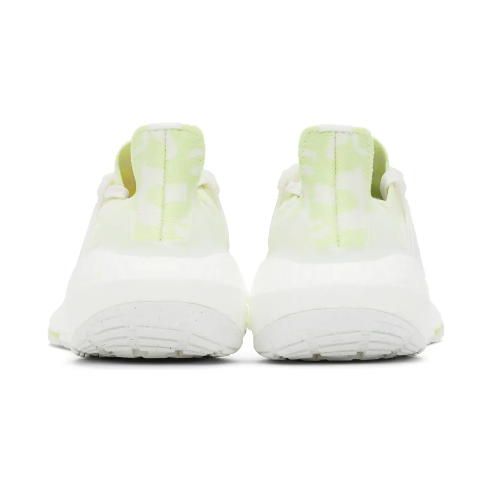 adidas ULTRABOOST 22 Shoes Non Dyed / Non Dyed / Almost Lime (GX6302)