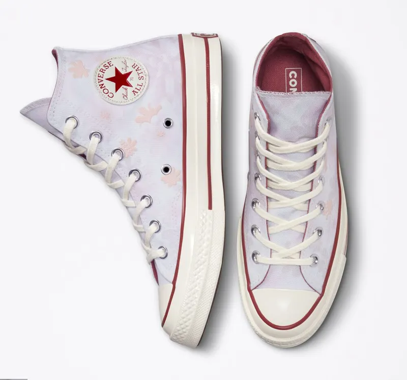 converse-chuck-taylor-all-star A00834C