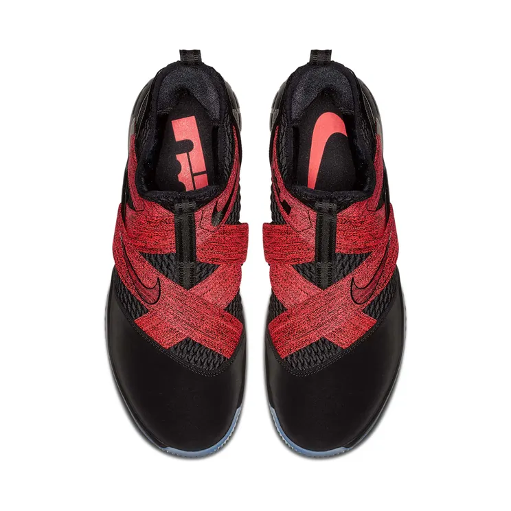 nike-lebron AO2609-003