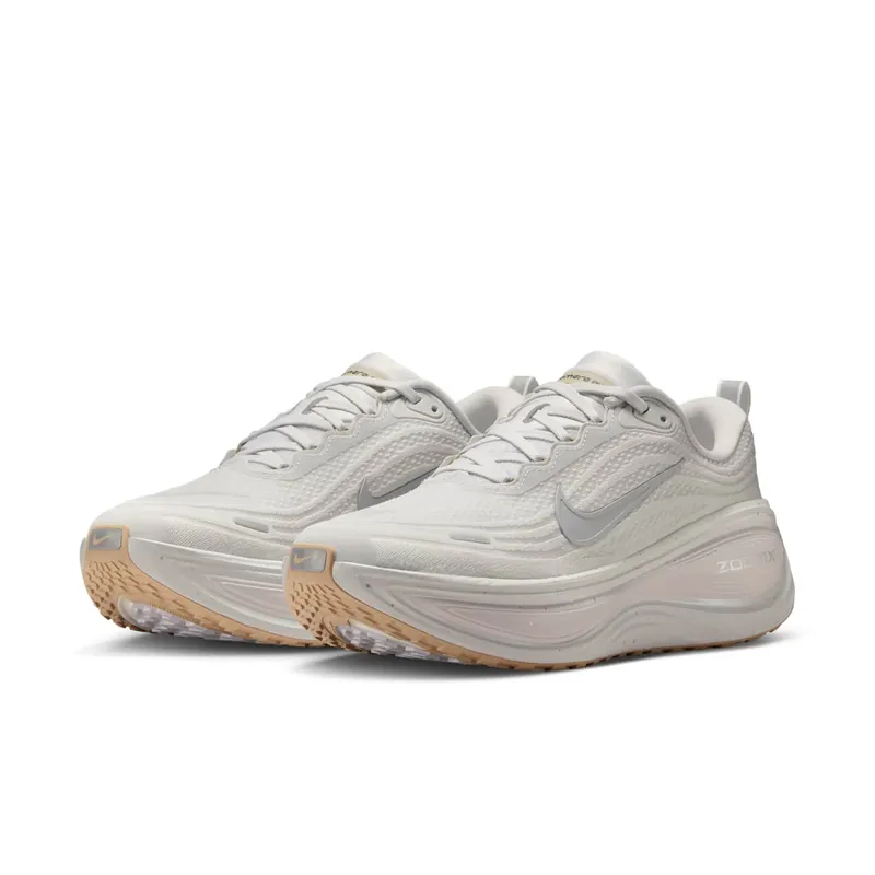 Nike Vomero Plus “Speckle Vast Grey Wolf Grey” (IO4323-001)