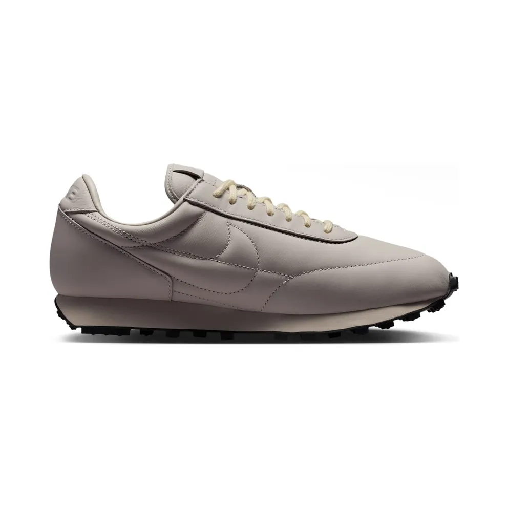 Nike Daybreak – “Moon Particle” (IO4865-020)