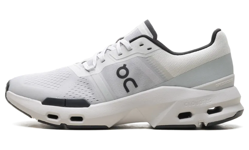 On Running Cloudpulse “Wolf Black” (3MD30063275)