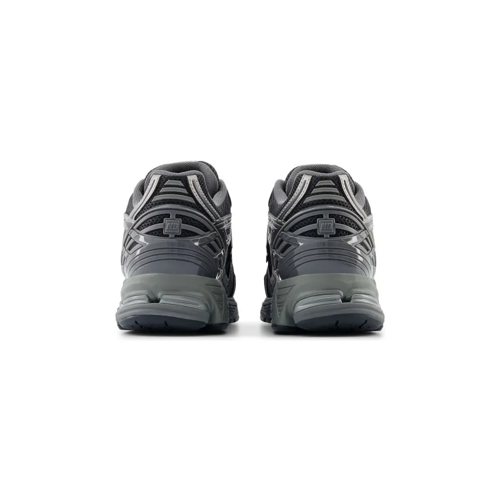 New Balance 1906R “Phantom Dark Grey Metallic Silver” (M1906RES)