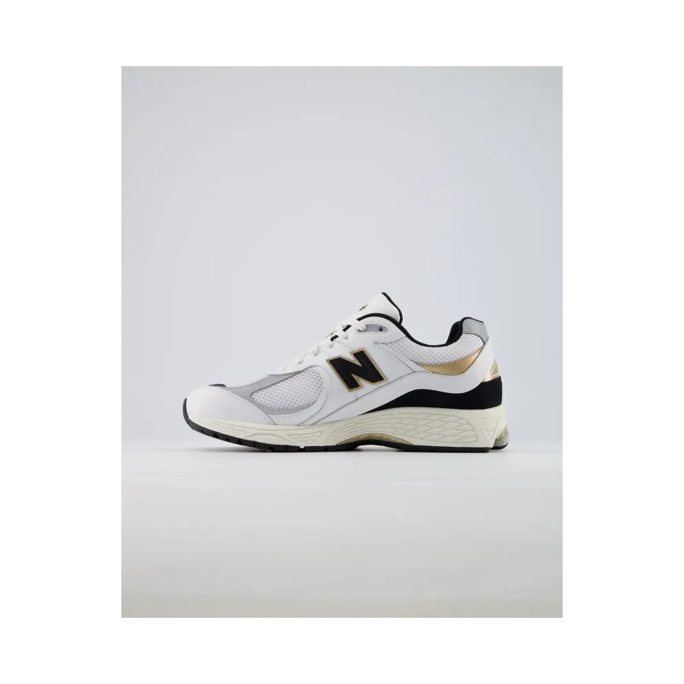 New Balance 2002R White Black Gold Metallic (M2002RPN)