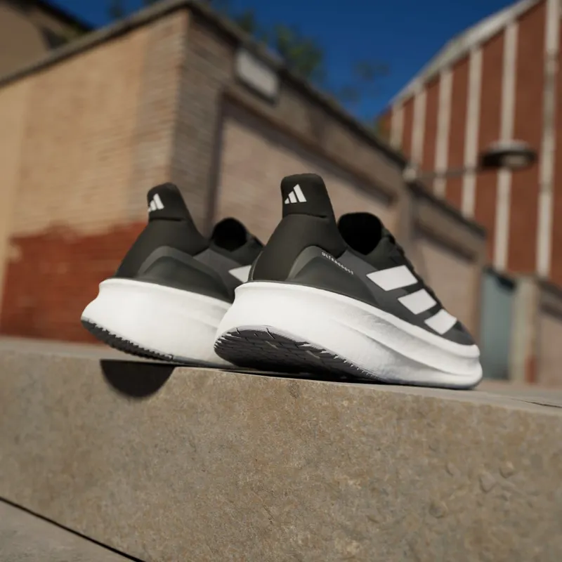 Adidas Ultraboost 5x Core Black / Cloud White / Carbon (IH3102)