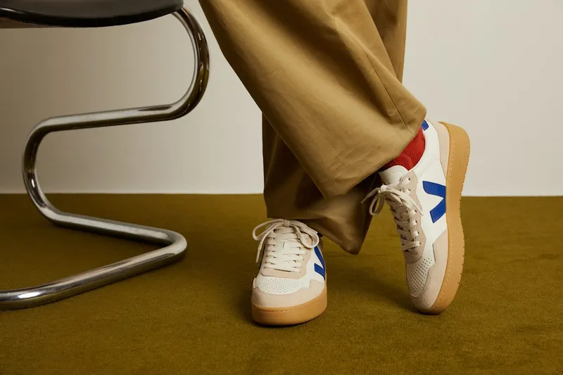 Veja V-90 White (VD2021367)