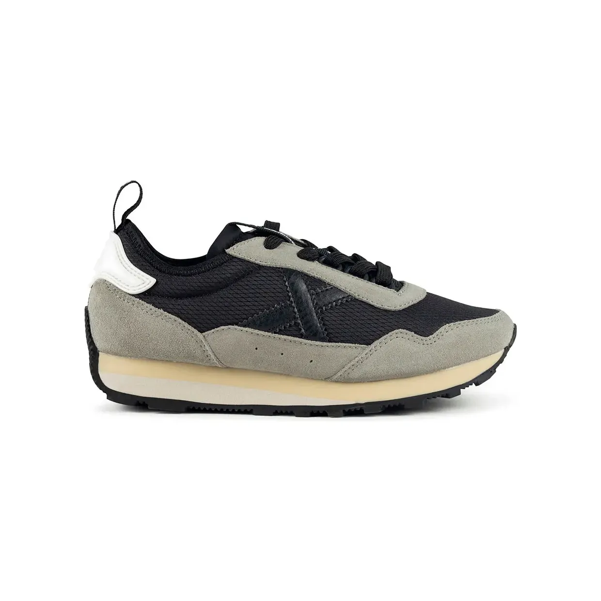 munich-sneaker 890904340