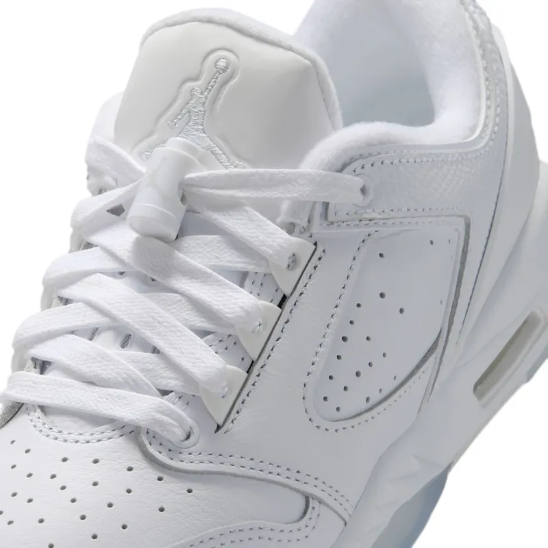 jordan-sneaker IO1866-101