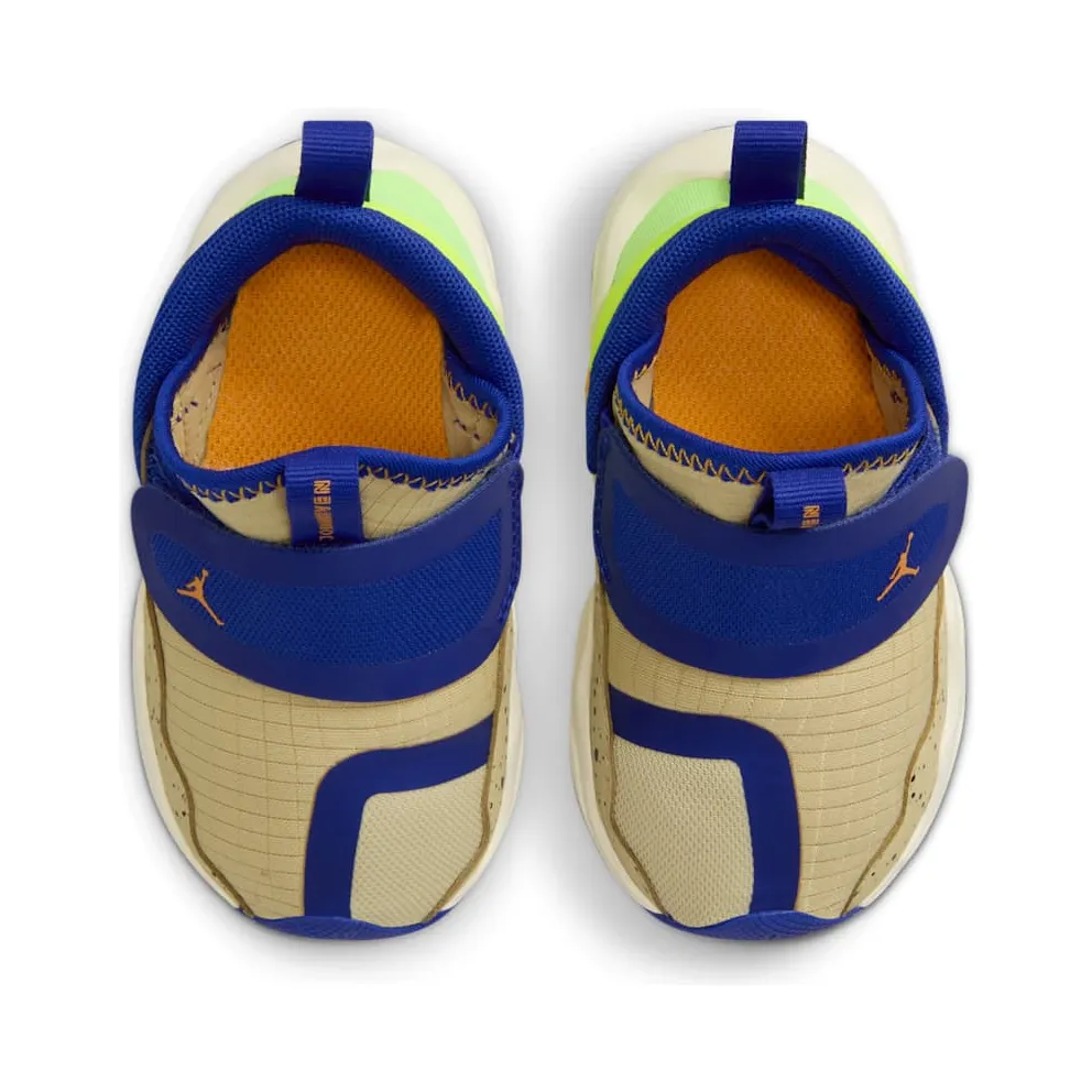 Jordan 23/7 SE Team Gold Radiant Blue Volt Vivid Orange (DZ6331-700)
