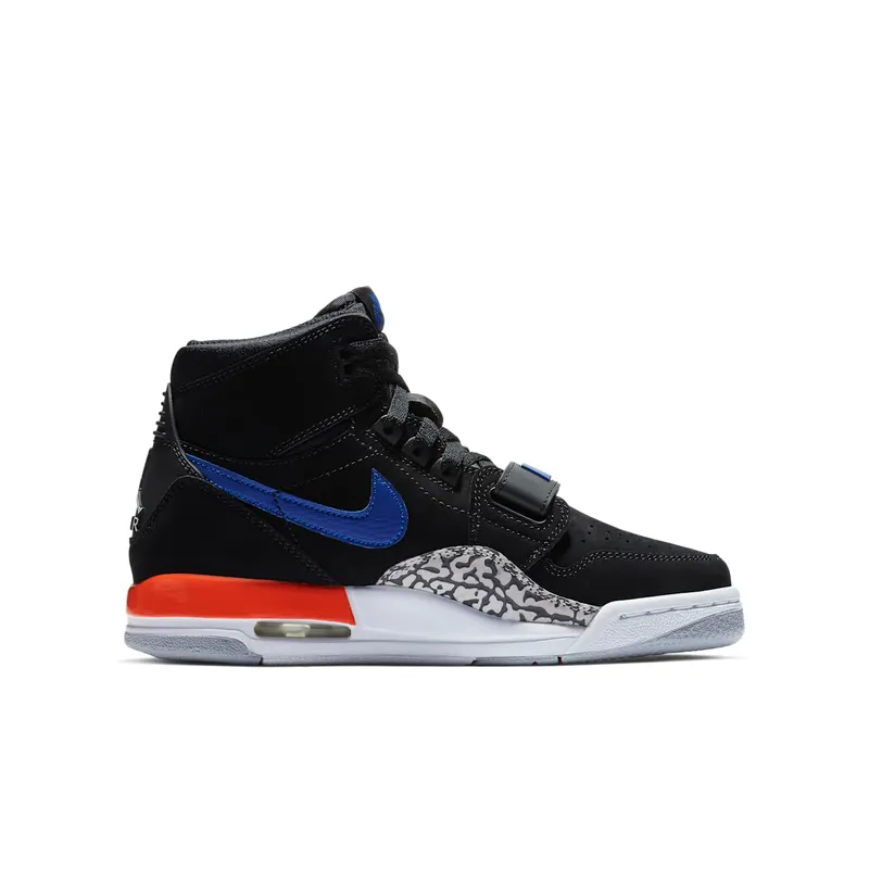 Jordan Legacy 312 Knicks (GS) Black/Rush Blue-Brilliant Orange (AT4040-048)
