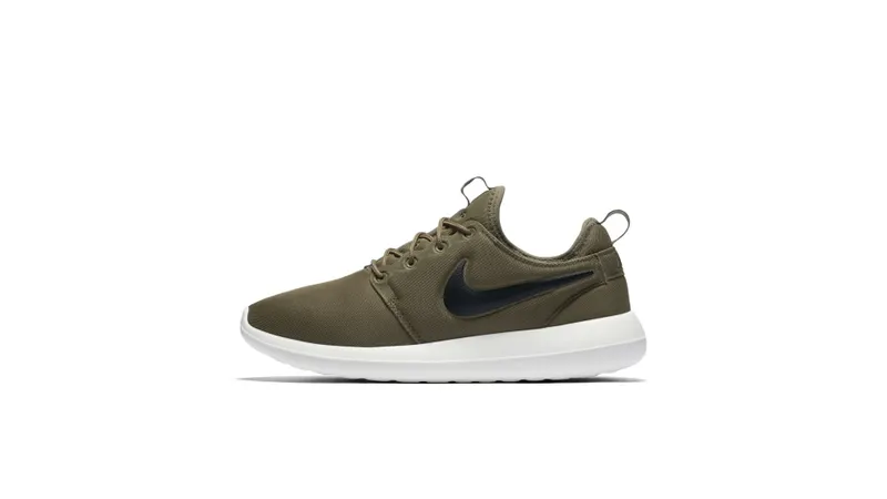 Nike Roshe Two Iguana Iguana/Sail-Volt-Black (844656-200)