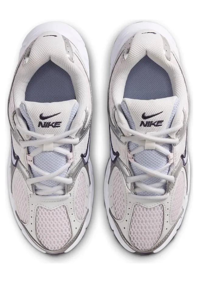 nike-v5-rnr HQ6411-500