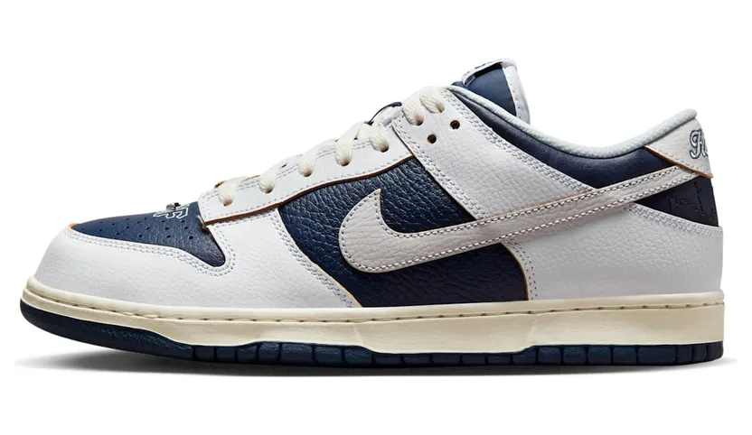 Nike SB FD8775-100