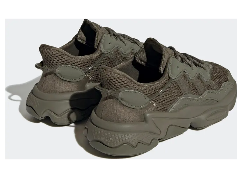 adidas-ozweego HQ1622