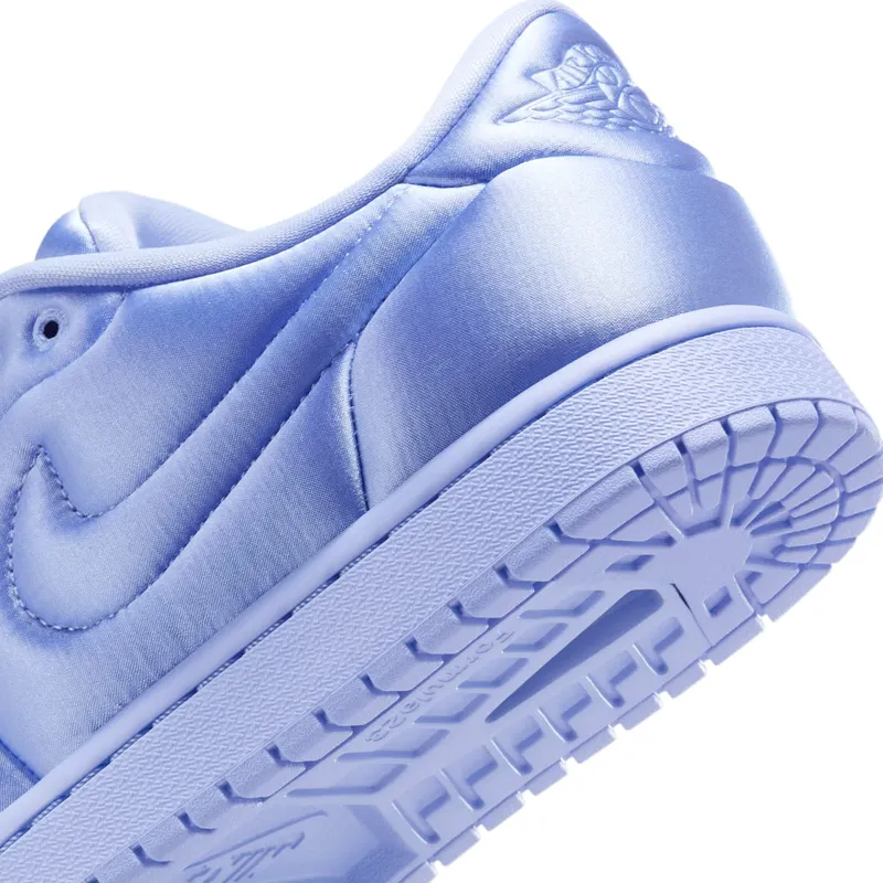 air-jordan-1 HF3969-400