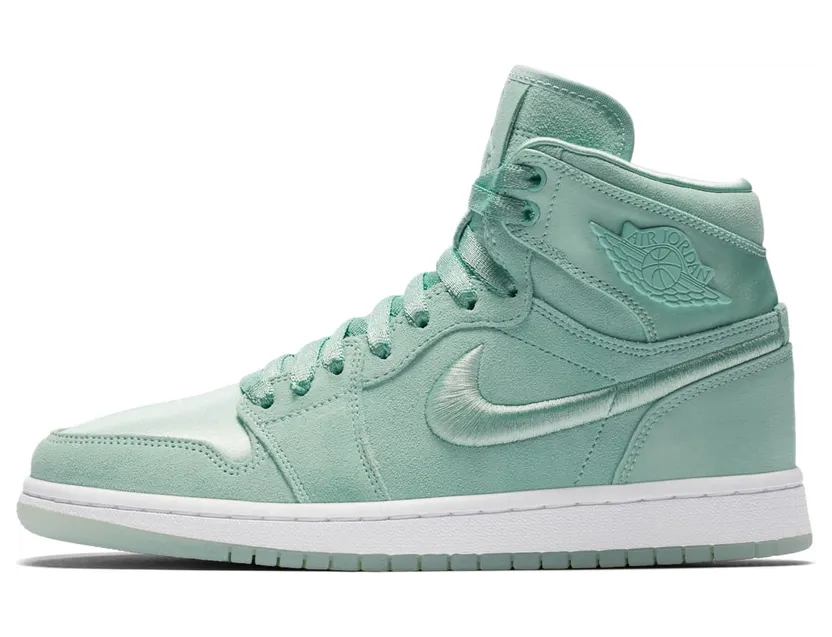 Jordan 1 Retro High Season of Her Mint Foam (W) “Mint Foam / Metallic Gold / White” (AO1847-345)