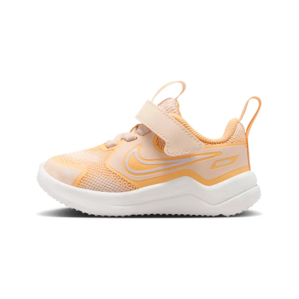Nike Cosmic Runner Oranje (HM4401-800)