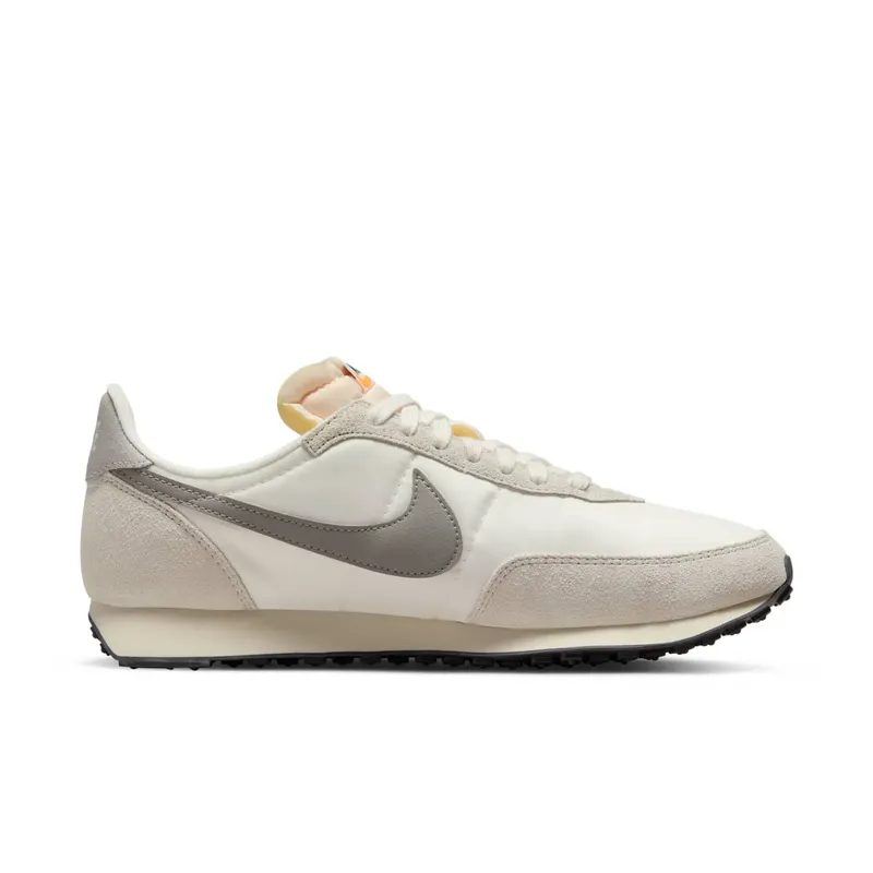 Nike Waffle Trainer 2 Sail Lightbone (DM0180-100)