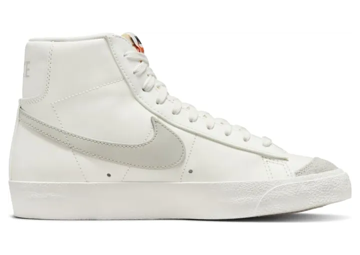nike-blazer CZ1055-120