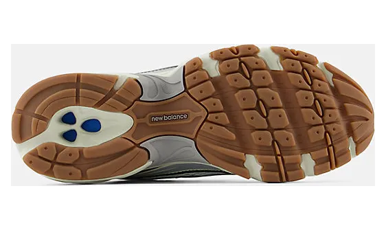 new-balance-740 U740AA2