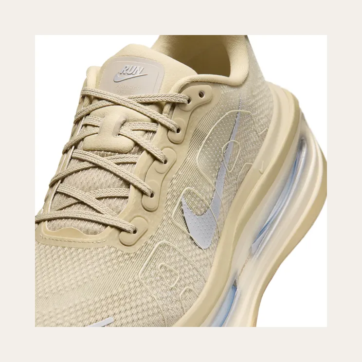 nike-vomero-premium IM8334-200