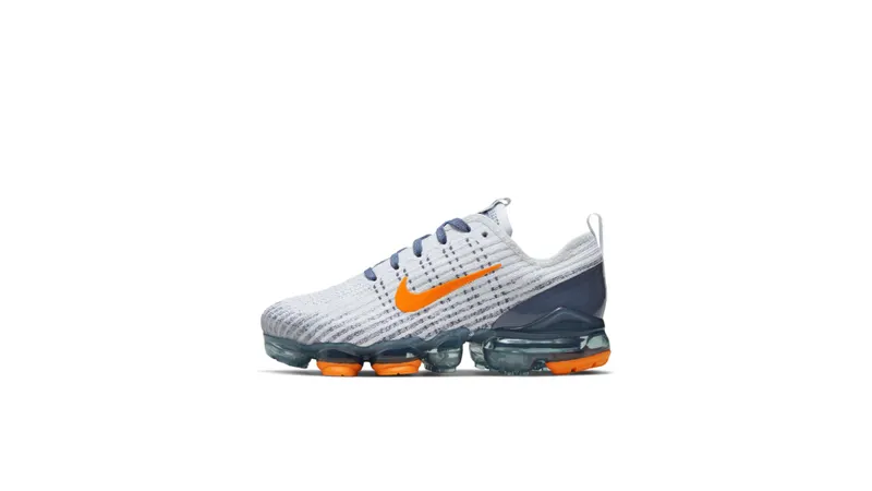 Nike Air VaporMax Flyknit 3 Diffused Blue (GS) White/Diffused Blue/Hyper Crimson (BQ5238-105)