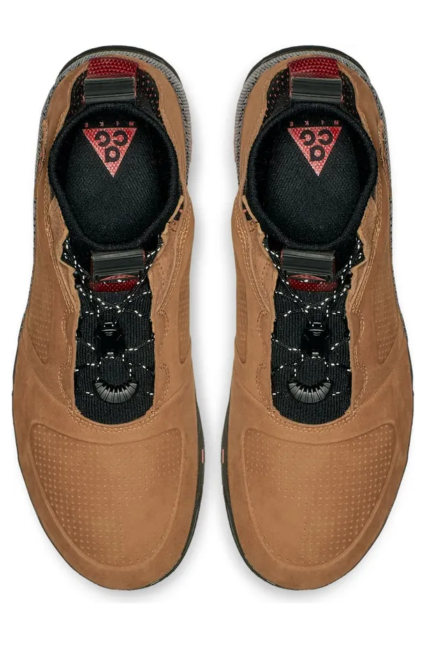nike-acg AQ9333-226