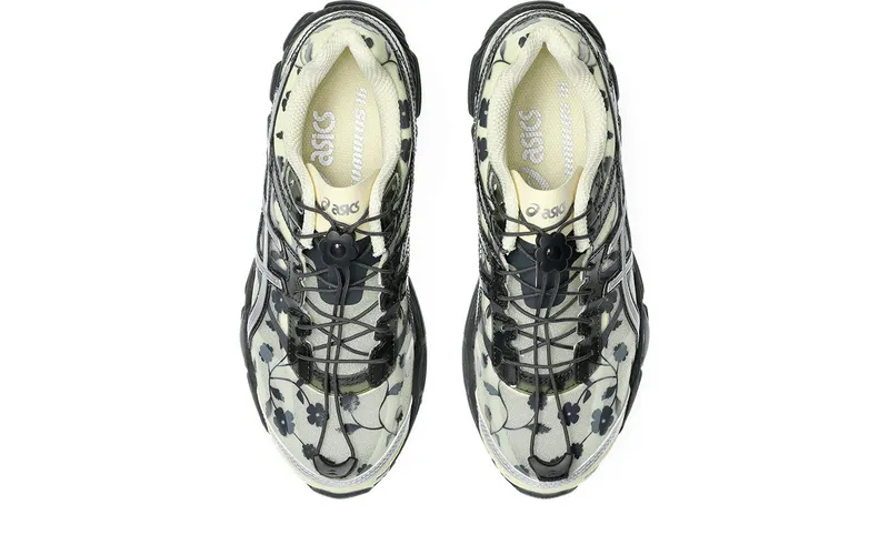 Asics GEL-Cumulus 16 “Floral / Cecilie Bahnsen – Ivory/Black” (1203A762-750)