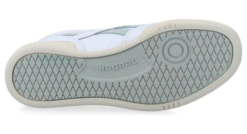 reebok-revenge GY0034