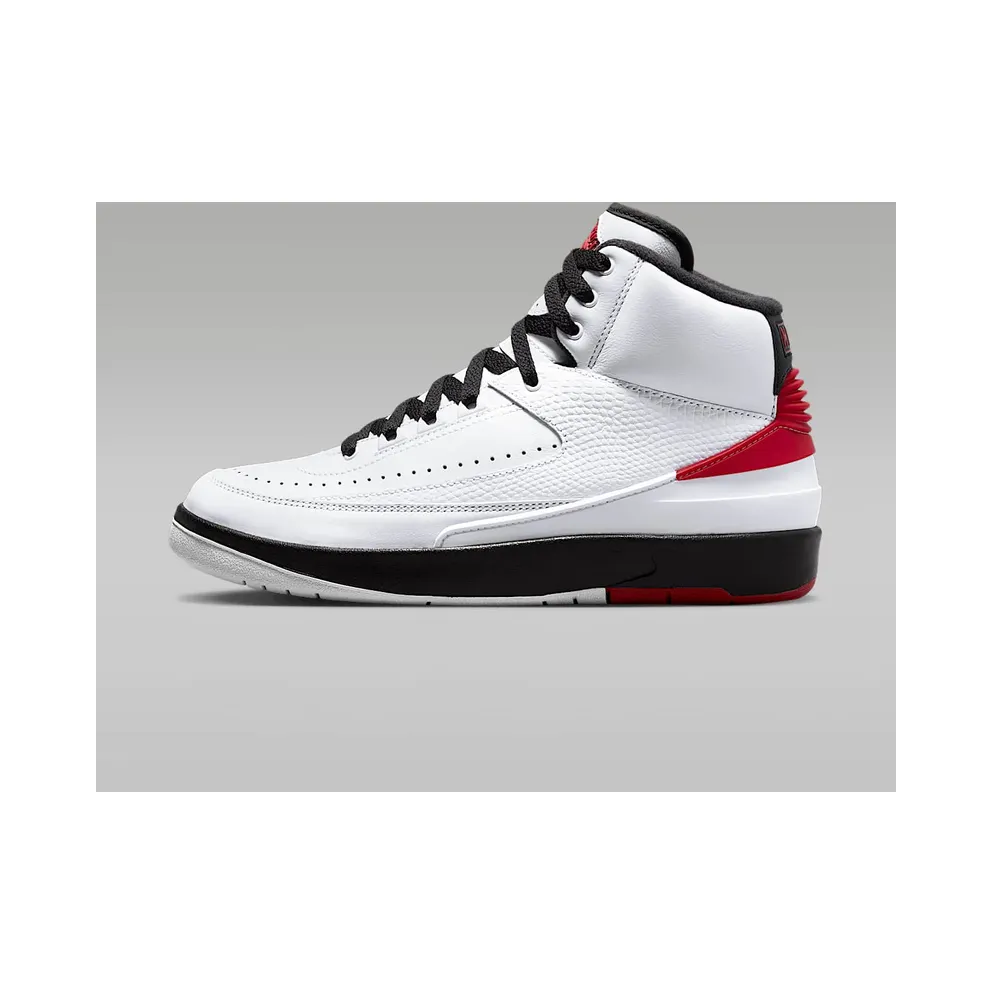 Jordan 2 Retro “Chicago (2022)” (DX4400-106)