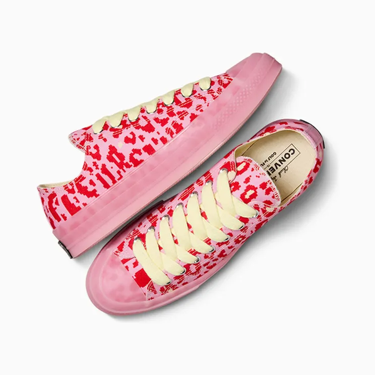 converse-chuck-taylor-all-star A08165C
