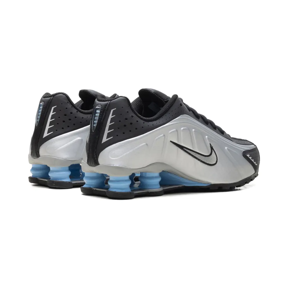 Nike Shox R4 GS “Metallic Silver” (CW2626-004)