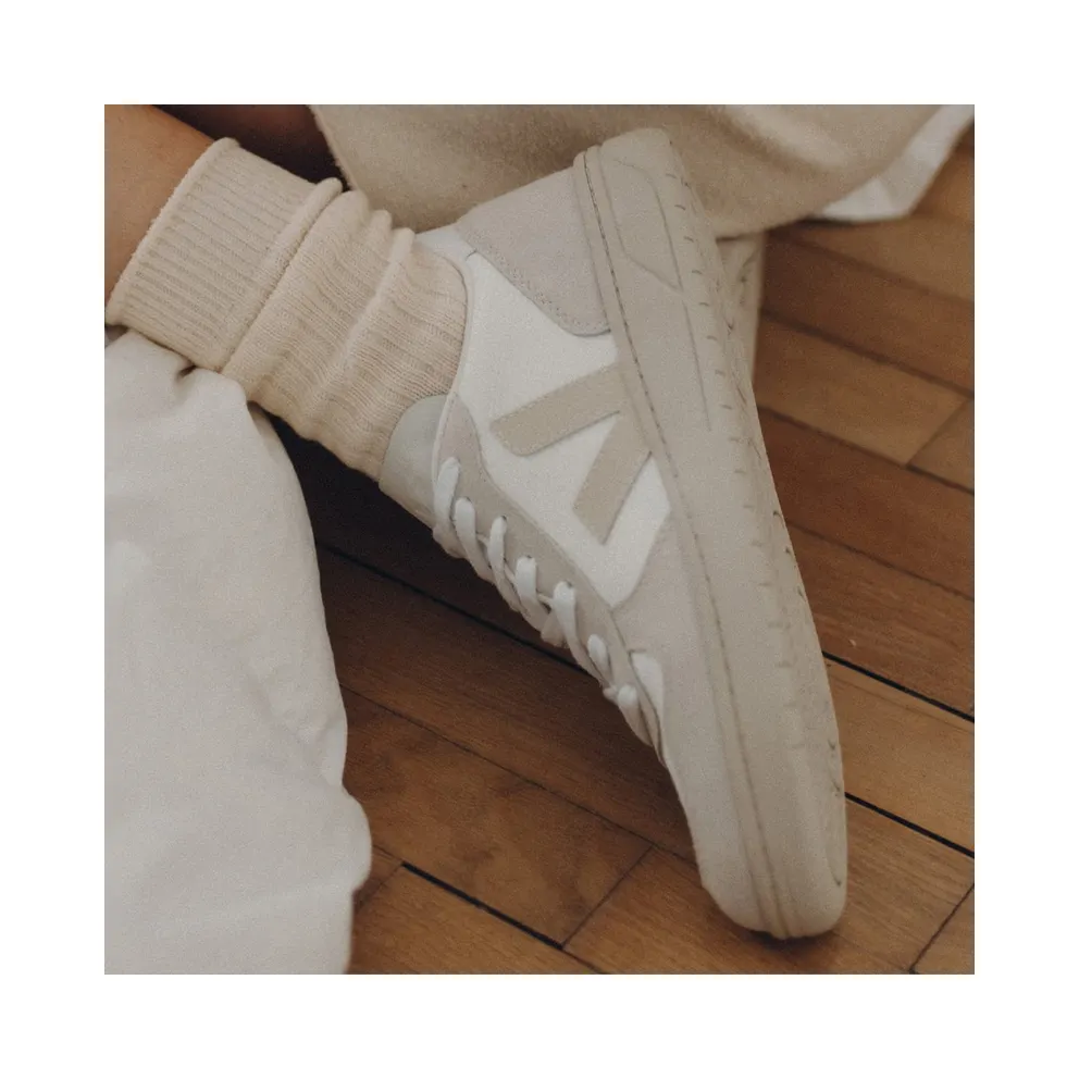Veja V-10 B-Mesh W White / Natural / Pierre – “White” (VX0102499A)