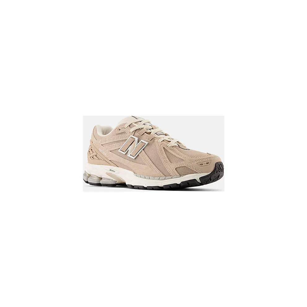 New Balance 1906R “MINDFUL GREY/MOONBEAM/SILVER METALLIC” (M1906RW)