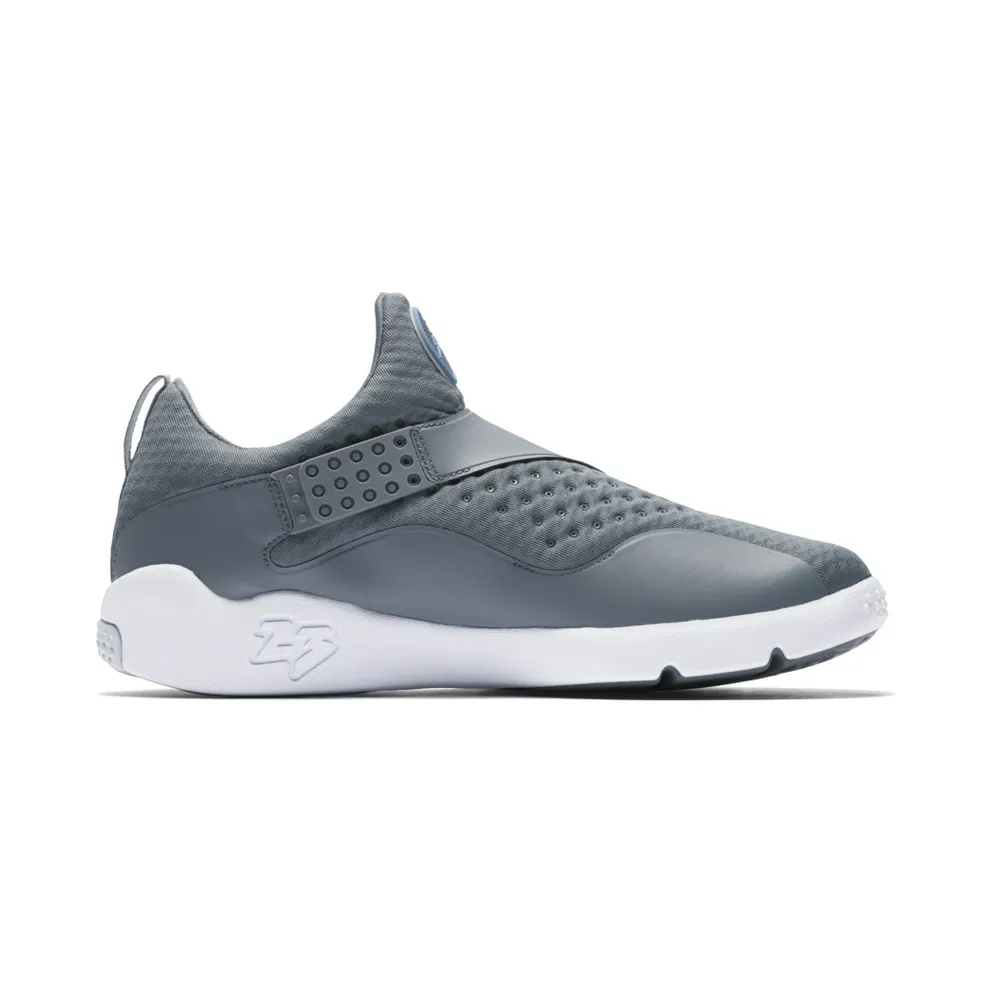 Jordan Trainer Essential Cool Grey (888122-014)