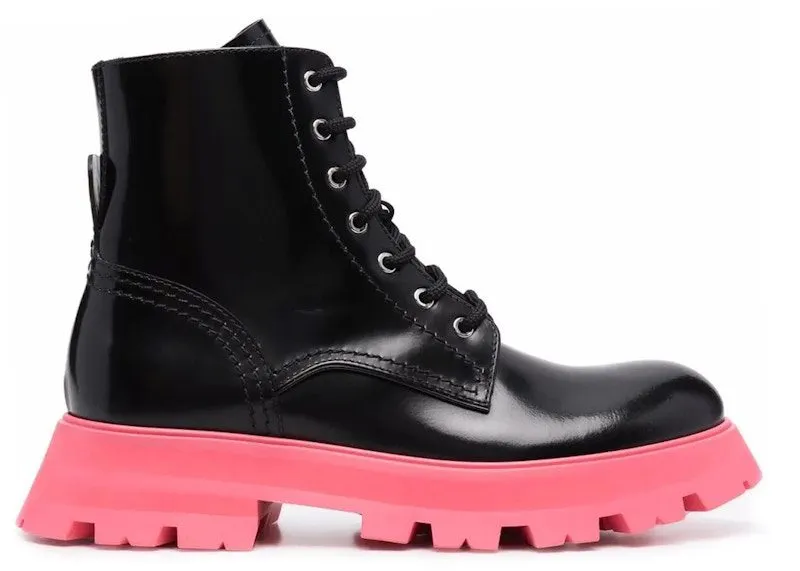 Alexander McQueen Tread Slick Leather Boot Black Pink (657569WHZ8J1486)