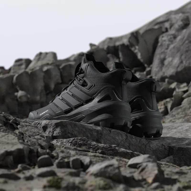 Adidas Terrex Skychaser Mid GORE-TEX Hiking Core Black / Core Black / Carbon (IH1091)