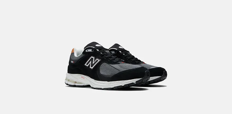 New Balance 2002R “Black Denim” (M2002REB)
