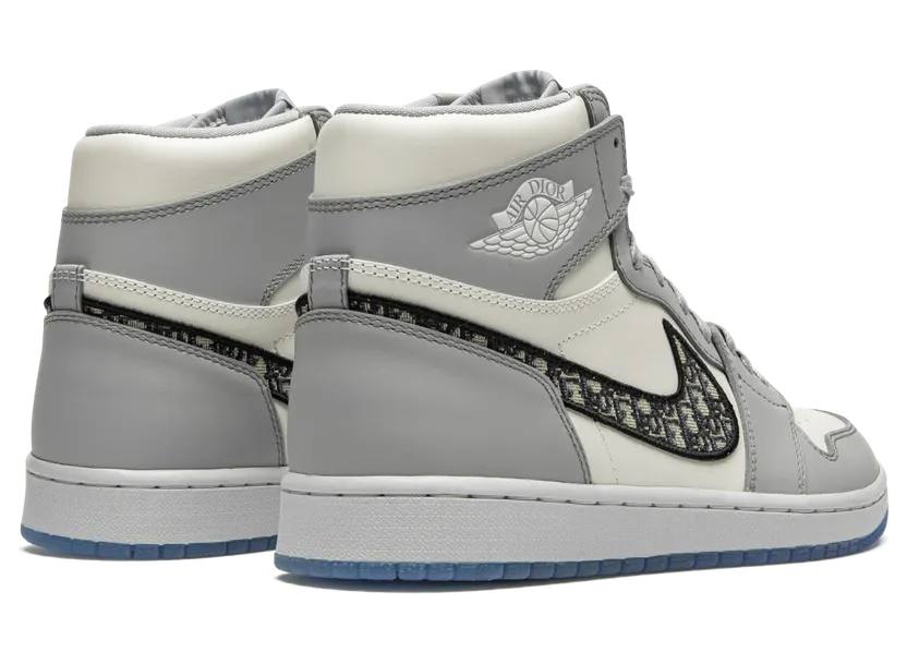 air-jordan-1 CN8607-002
