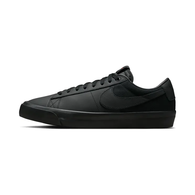 Nike SB Zoom Blazer Low Pro GT ISO Triple “Black” (DR9099-001)