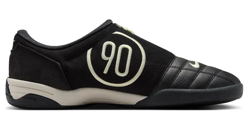 nike-total-90 IO2083-010