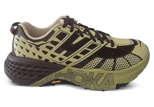 hoka-one-one-speedgoat-2 1162710 CGRS