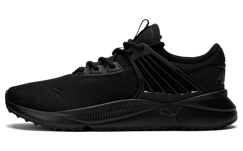 Puma PACER FUTURE “Triple Black” (380367-01)