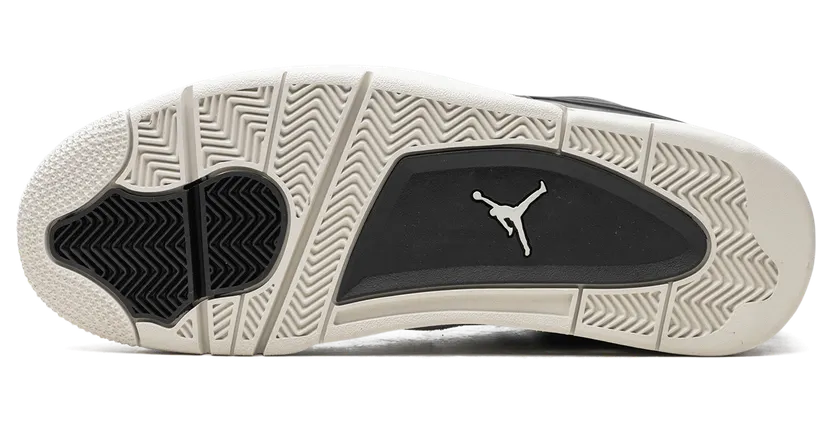 air-jordan-4 FQ7939-001