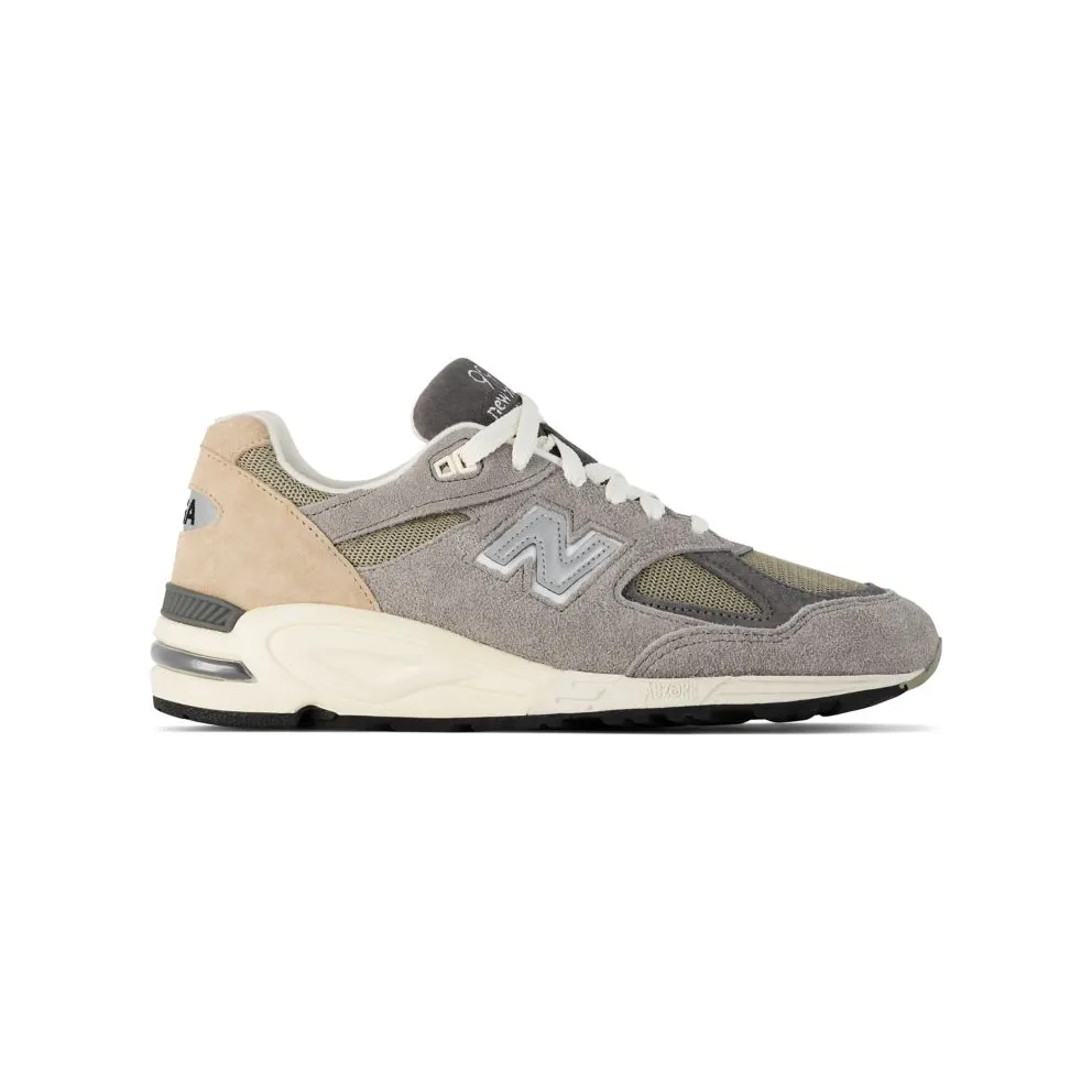 New Balance 990 V2 “Made In USA – Teddy Santis” (M990TD2)