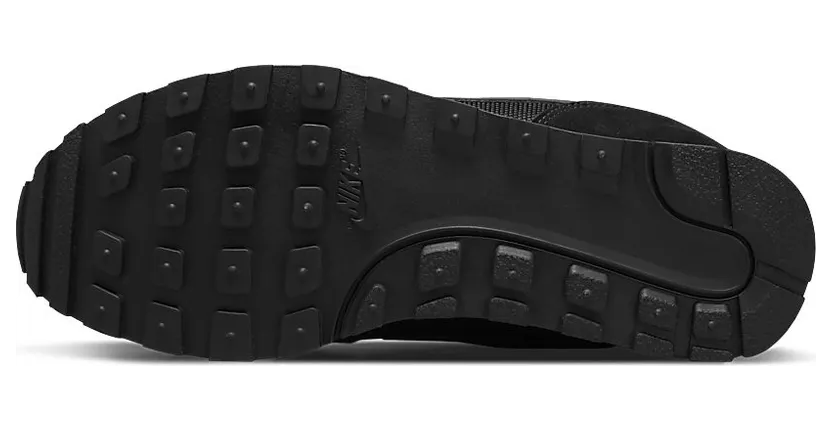nike-md-runner-2 749869-001